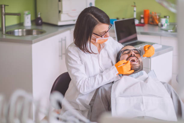 Best Dentist for Tooth Abscess  in Homer Glen, IL